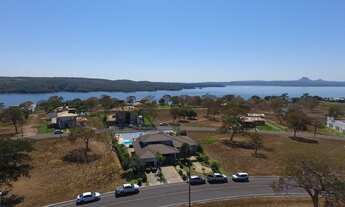 Imagem 3: Casa de condomínio para venda possui 400 metros quadrados com 4 quartos