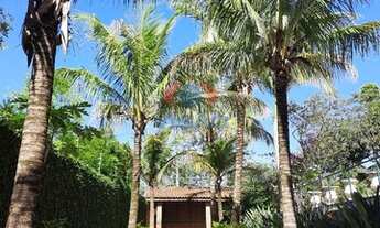 Imagem: Chácara à venda, 8 quartos, 3 suítes