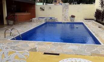 Imagem 7: Sobrado para venda com 401 metros quadrados com 4 quartos