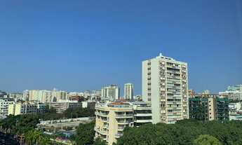 Imagem 1: Imóvel na Gávea de alto padrão com vista livre, próximo à Lagoa, Leblon e ao Jardim Botâni