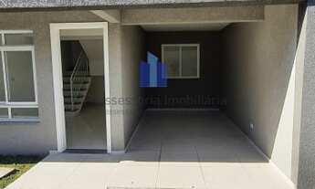 Imagem 3: Sobrado para Venda em Curitiba, Cidade Industrial, 3 dormitórios, 2 banheiros, 1 vaga