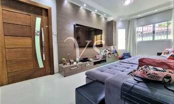 Imagem 2: Sobrado para Venda em São Paulo, Vila Irmãos Arnoni, 4 dormitórios, 2 suítes, 5 banheiros