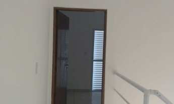 Imagem 4: Sobrado com 2 dormitório, 2 banheiros, garagem 1 vaga, 235.000