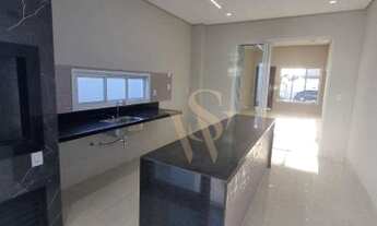 Imagem 3: Casa à Venda no Condomínio Belvedere II com 03 Suítes no Bairro Jardim Imperial - Cuiabá/M