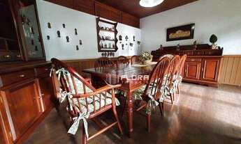 Imagem 3: Casa com 4 dormitórios à venda, 450 m² por R$ 1.470.000,00 - Corrêas - Petrópolis/RJ