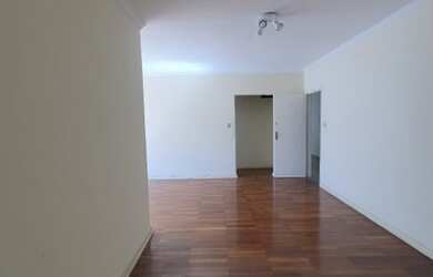 Imagem 2: Apartamento para venda possui 155 metros quadrados com 3 quartos em Boqueirão - Santos - S