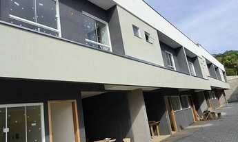 Imagem 2: Sobrados com 3 dormitórios em Condomínio Fechado próximo ao Centro!