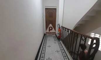 Imagem 2: 3 quartos no Flamengo