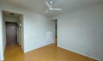 Imagem 3: Apartamento - Sala - 2 Quartos - Quadra - Play - Vaga - Portaria 24h - Aerobita - Praça S