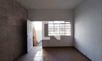 Imagem 6: Casa para Aluguel - Vila Ré, 2 Quartos, 60 m2