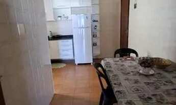 Imagem 4: Vendo apartamento e dormitórios, frente para mar, com sacada ,bairro guilhermina, praia gr