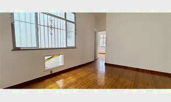 Imagem 2: Você procura um imóvel para locação próximo a transporte e comercio da rua Cambauba?