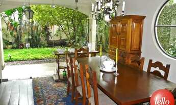 Imagem: São Paulo - Casa Padrão - Alto de Pinheiros