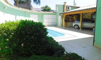 Imagem 2: Casa Duplex de 4 suítes com área construída 260m² em Centro - Nova Iguaçu - RJ