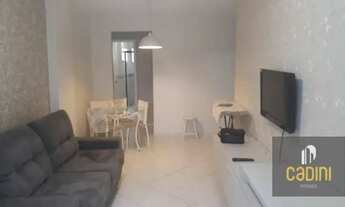 Imagem 2: Apartamento com 2 dormitórios para alugar, 55 m² por R$ 3.700,01/ano - Centro - Balneário