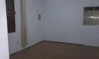 Imagem 2: Alugo casa com garagem