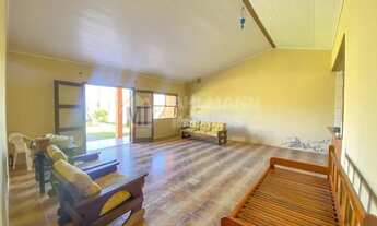 Imagem 7: Excelente casa no centro de Balneário Pinhal com 2 suítes e piscina