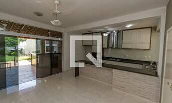 Imagem 3: Casa de Condomínio para Aluguel - Parque Xangrilá, 2 Quartos, 180 m2