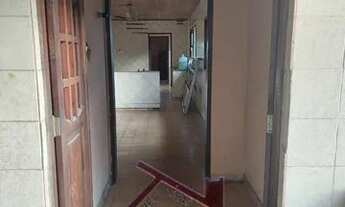 Imagem 6: FM)Grande casa na Avenida em Igarassu