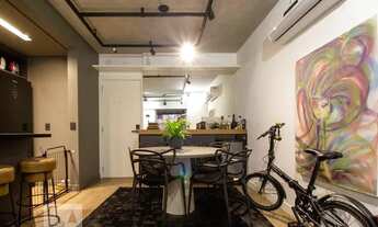 Imagem 3: Apartamento para Aluguel - Itacorubi, 2 Quartos, 70 m2