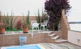 Imagem 6: Oportunidade única de morar em uma belíssima casa na quadra da praia de Icaraí! Casa de vi