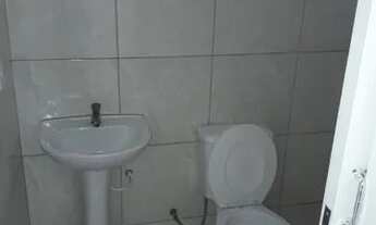 Imagem 4: Casa gem kitnet Casa com 1 dormitório