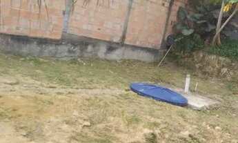 Imagem 2: Casa com Quintal no Bairro do Novo Aleixo / Próximo Chapéu Goiano / 03 Quartos