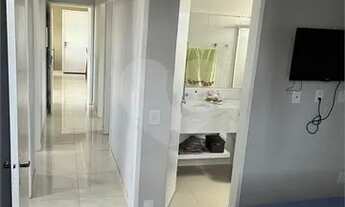 Imagem 3: Quot;Amplo apartamento com 3 quartos, escritório e vaga para 2 carros em localização priv