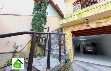 Imagem 4: Casa 4 Dormitórios + 3 Suítes + Banheira Hidro + Closet + Varanda + Quintal + Churrasqueir