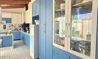 Imagem 2: Casa de condomínio térrea para venda possui 159 metros quadrados com 3 quartos