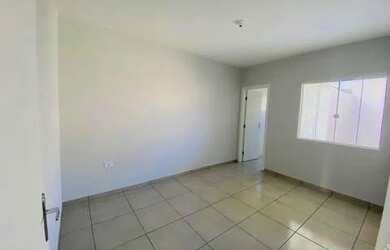 Imagem 3: Casa para venda tem 170 metros quadrados com 3 quartos em Jardim das Maravilhas - Santo An