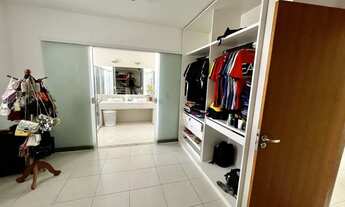 Imagem 6: Maravilhosa Casa duplex com 5/4 para venda, mobiliada, nascente total em condomínio