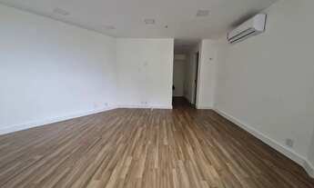 Imagem 2: Escritório para aluguel com 28 metros quadrados em Barra Olímpica - Rio de Janeiro - RJ