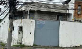 Imagem 3: Galpão Moderno com Câmaras Frigoríficas p/ Aluguel