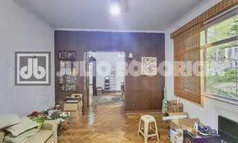 Imagem 2: Tijuca. Ótimo apartamento em parte nobre da R José Higino. Original 3 quartos, com dependê