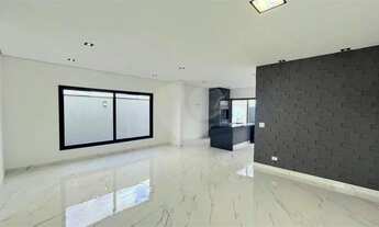 Imagem 2: Casa à venda com 3 quartos, sendo 3 suítes, no condomínio Residencial Villagio Wanel, Soro