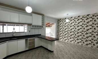 Imagem 6: Casa com terreno de esquina e ponto comercial - Centro