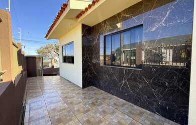 Imagem 4: CASA EM LOCALIZAÇÃO COMERCIAL À VENDA NO RESID. INTERLAGOS EM APUCARANA