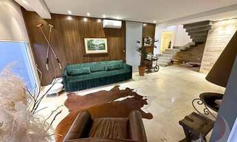 Imagem 3: Casa para Venda em Florianópolis, Campeche, 4 dormitórios, 4 suítes, 5 banheiros, 2 vagas