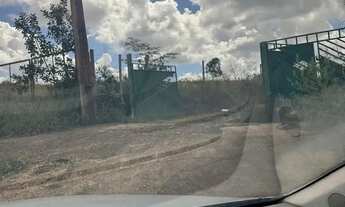 Imagem: LOTE EM CONDOMÍNIO 1000m² DF 180