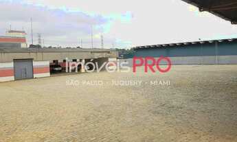 Imagem 6: Reformado, ao lado do CD do GPA