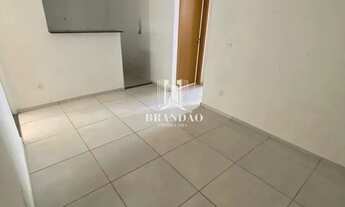 Imagem: Vendo apto 2/4 térreo com quintal em condomínio