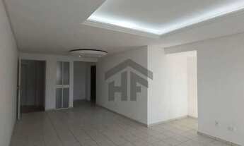 Imagem 4: Apartamento de 123m² à venda, com 3 quartos (1 suíte), localizado nas Graças, Recife - Per