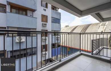 Imagem 4: APTO 02 DORMITÓRIOS , SUÍTE SACADA COM CHURRASQUEIRA, GARAGEM , ELEVADOR, PORTAR