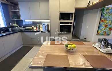 Imagem 7: Cobertura MOBILIADA, 361 metros, com piscina, no Setor Oeste