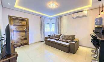 Imagem 2: Casa com suíte no centro de Rodeio