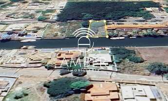 Imagem 2: Terreno à venda na Marina de Búzios com frente para o canal navegável