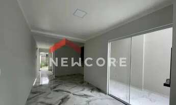 Imagem 5: Sobrado em Rua dos Pinus - Itacolomi - Balneário Piçarras/SC