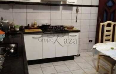 Imagem 3: Oportunidade - Casa - Bosque dos Eucaliptos - 4 Dormitórios - 275m²