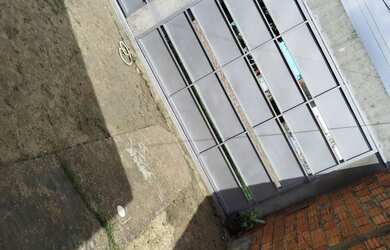 Imagem 4: Casa à venda - 2 quartos (1 suíte) R$180.000